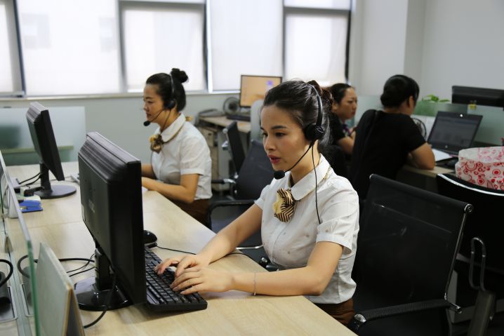 家具設(shè)計(jì)客服上門(mén)前聯(lián)系 家具設(shè)計(jì)客服上門(mén)前聯(lián)系